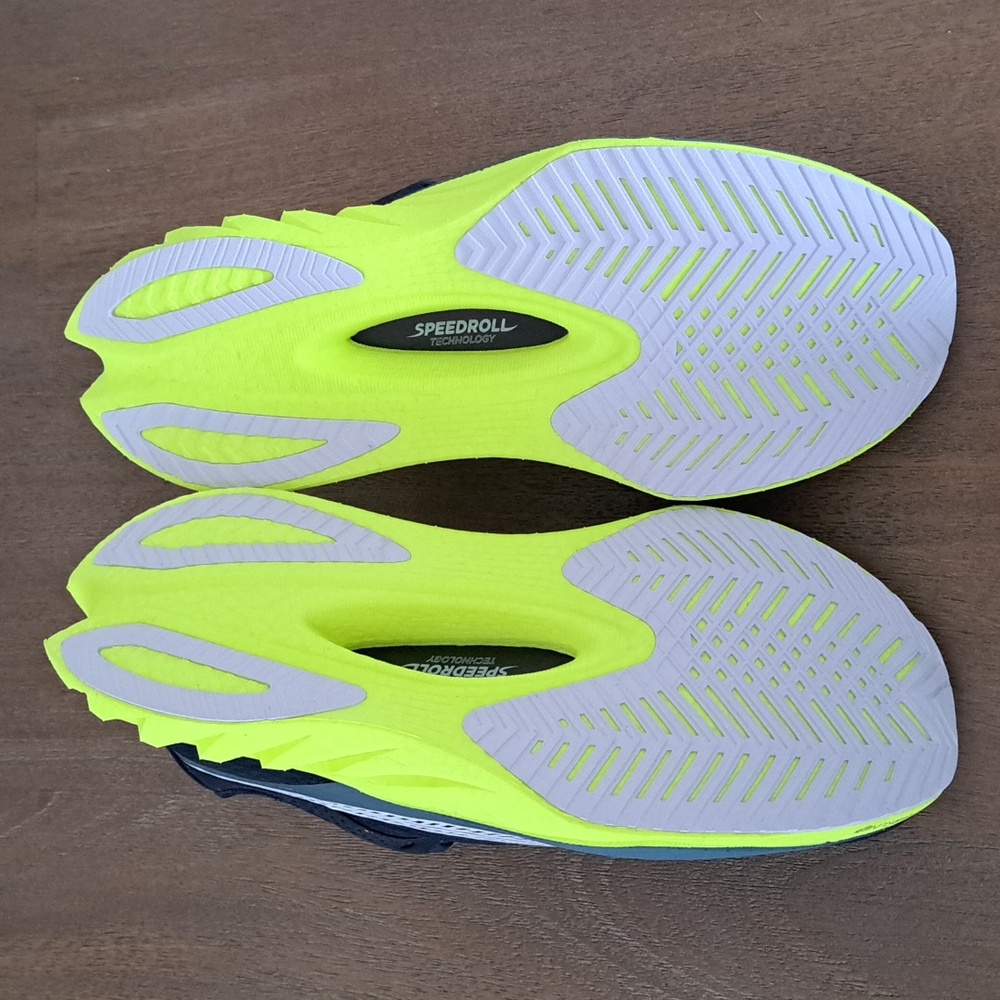 Saucony Endorphin Pro 4 Running Shoes - Color: Navy / Citron - Size: 10 - Picture 8 of 9